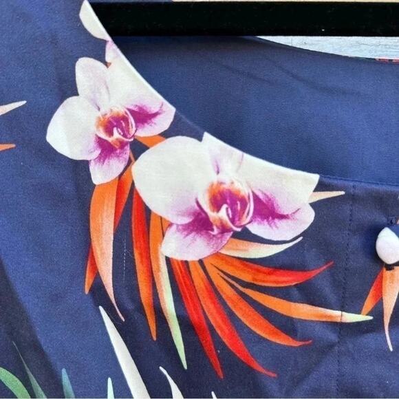 Talbots Sheath Sleeveless Knee Length Dress Tropical Sz 10 in good condition - Picture 3 of 5